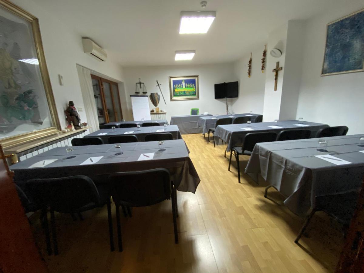 Pansion Danica Hotel Rastovaca Luaran gambar